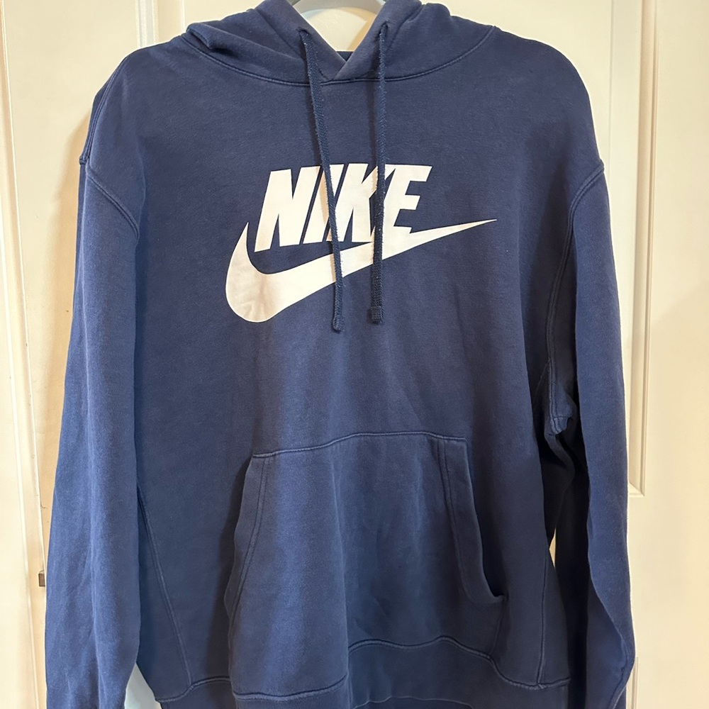 2000s Nike navy blue faded sweatshirt